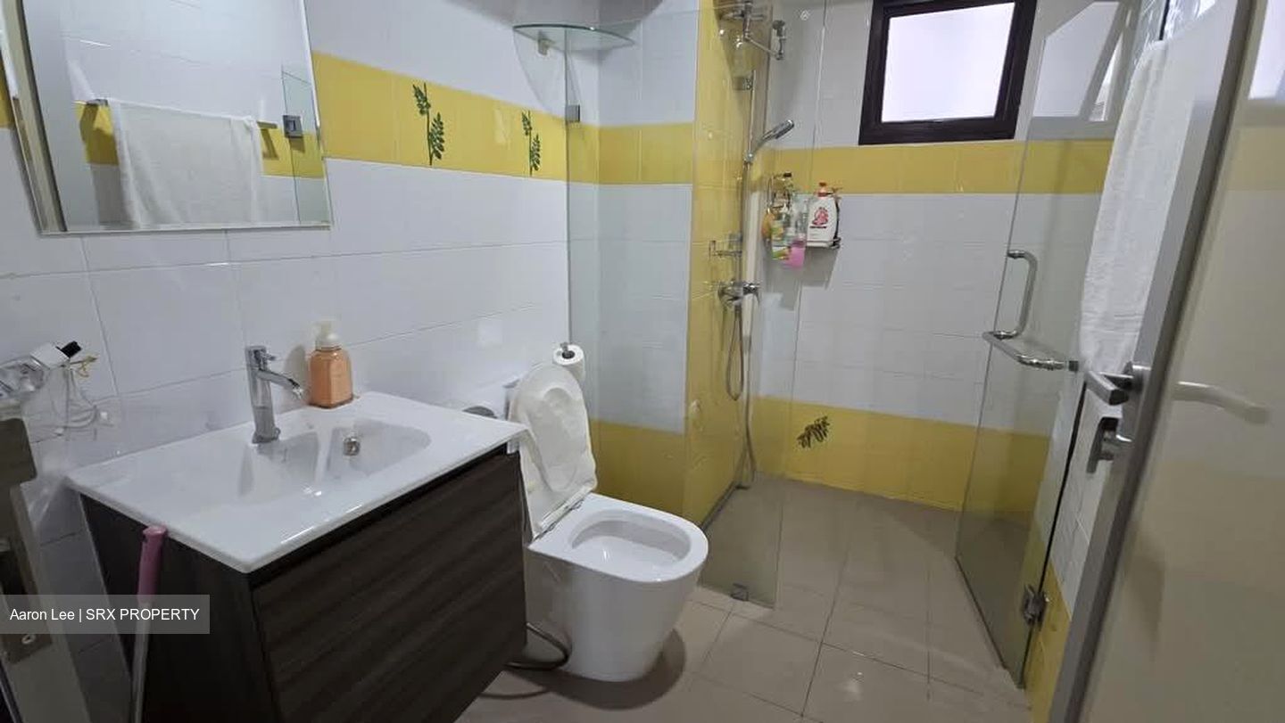 Blk 404B Fern Spring (Sengkang), HDB 5 Rooms #547103771